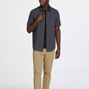 VRST Men's Refined Knit Short Sleeve Button dark charcoal  Up sz Medium nwt